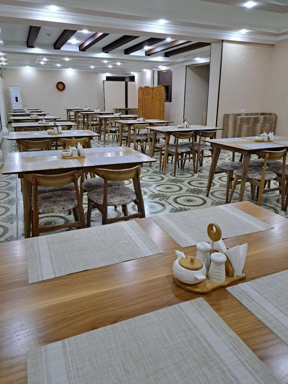 Caravan Plaza Inn Boutique Buchara Exteriér fotografie